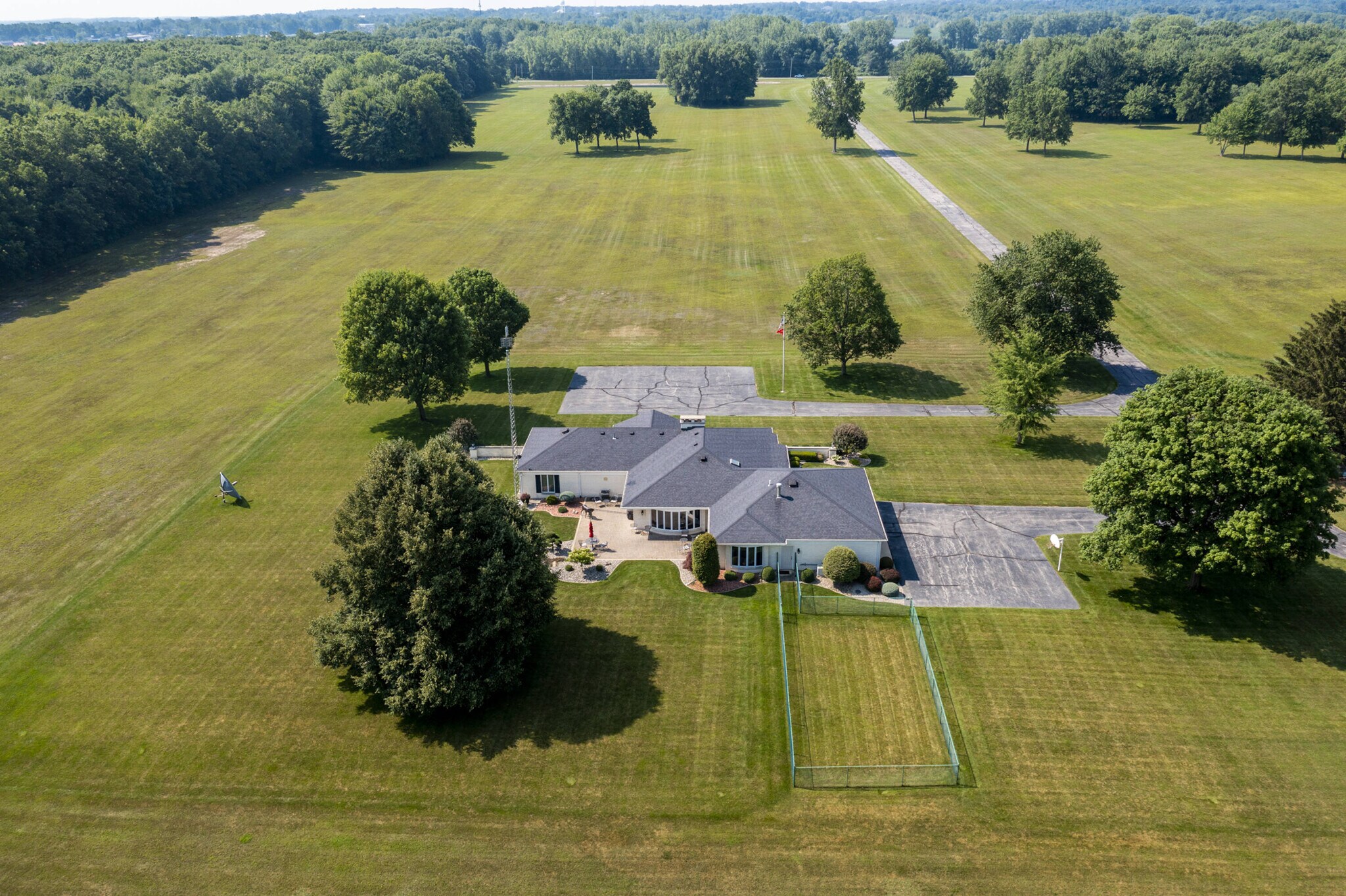 1070 W 100 N, Angola, IN for Sale