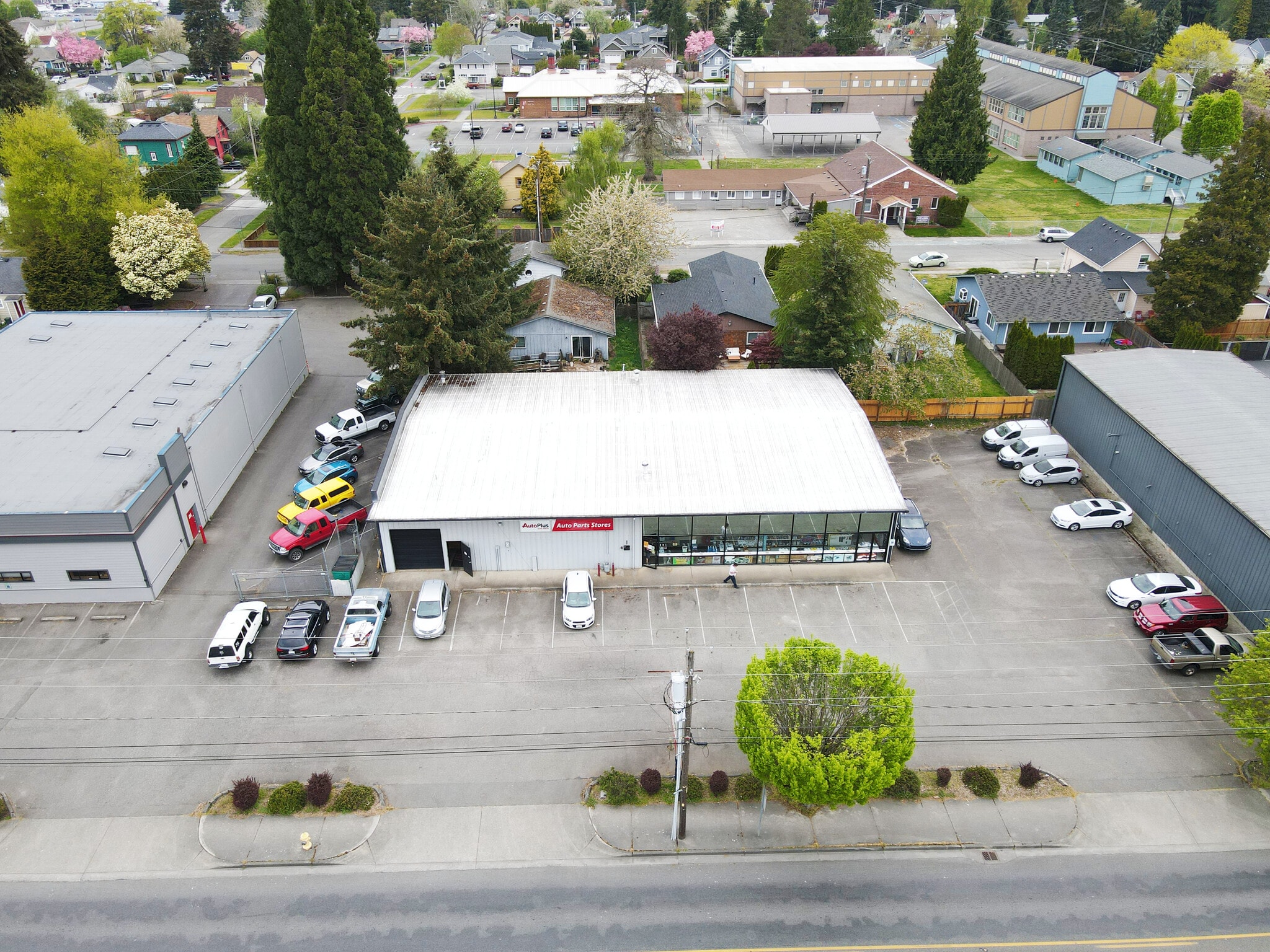 427 E Main Ave, Puyallup, WA for Rent