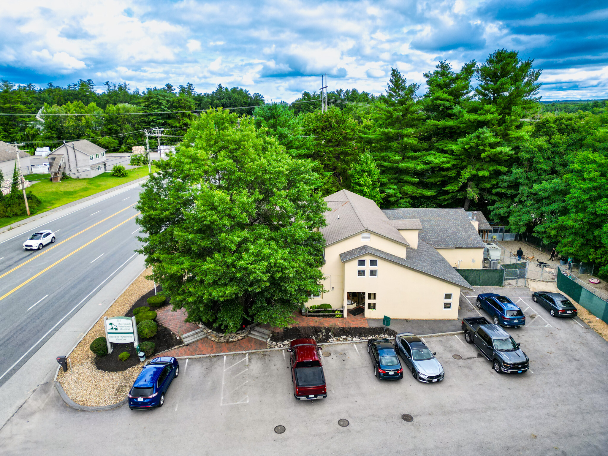 235 Daniel Webster Hwy, Merrimack, NH for Sale