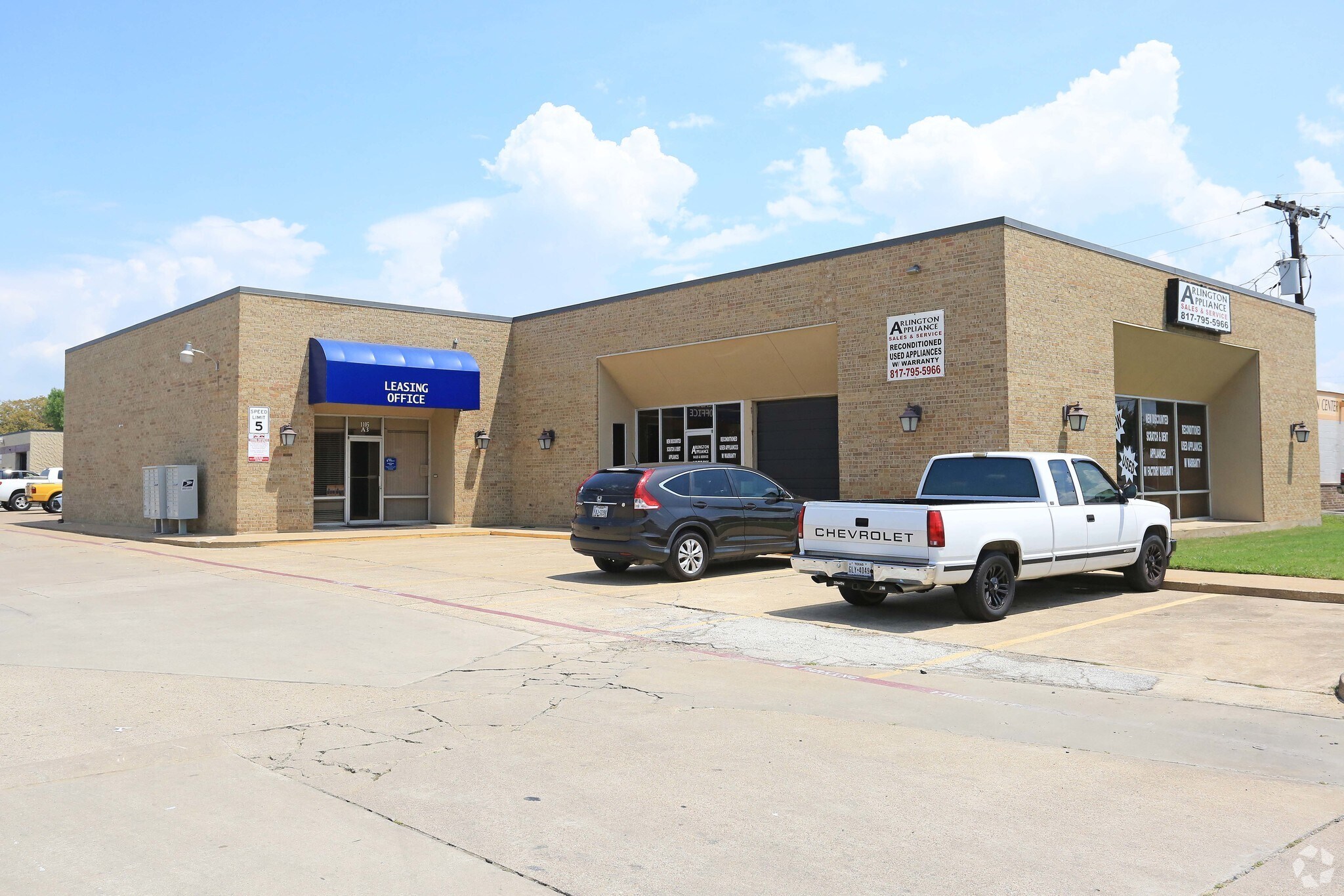 1105 Colorado Ln, Arlington, TX for Rent