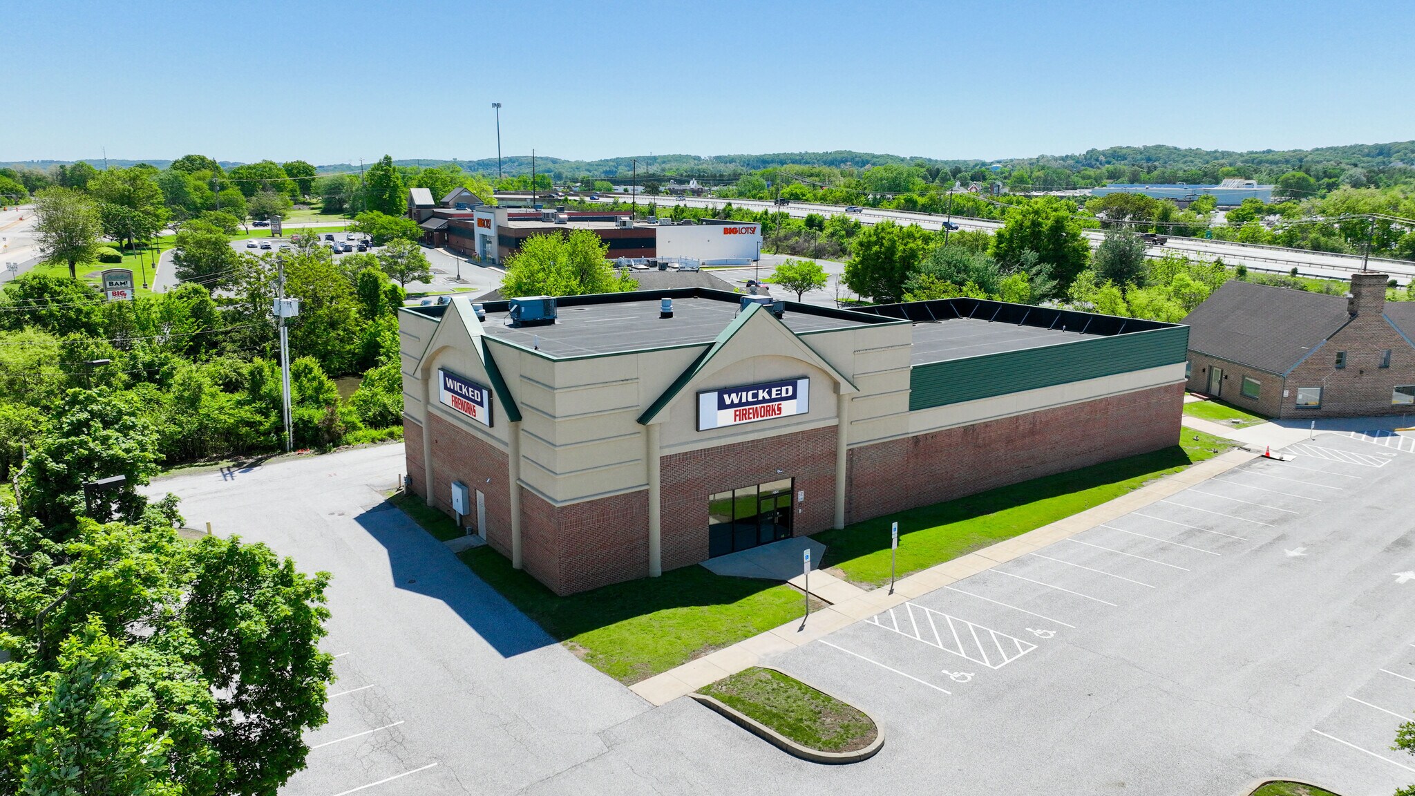 2920 Whiteford Rd, York, PA for Sale