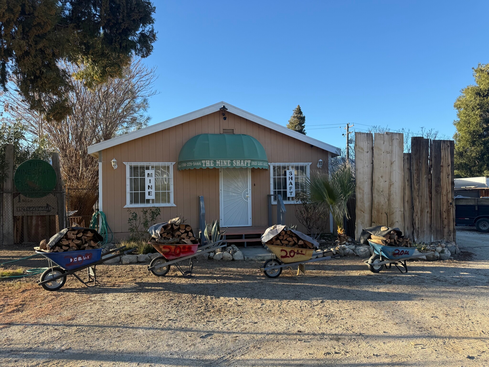 3925 Lake Isabella Blvd, Bodfish, CA for Sale