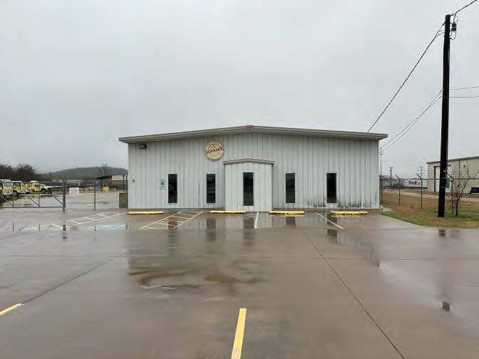 22002 Woodway Dr Waco, TX 76712 Industrial Property for Lease on