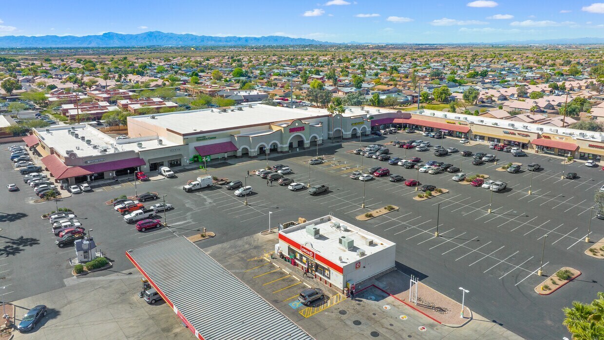 10720 W Indian School Rd, Phoenix, AZ for Rent