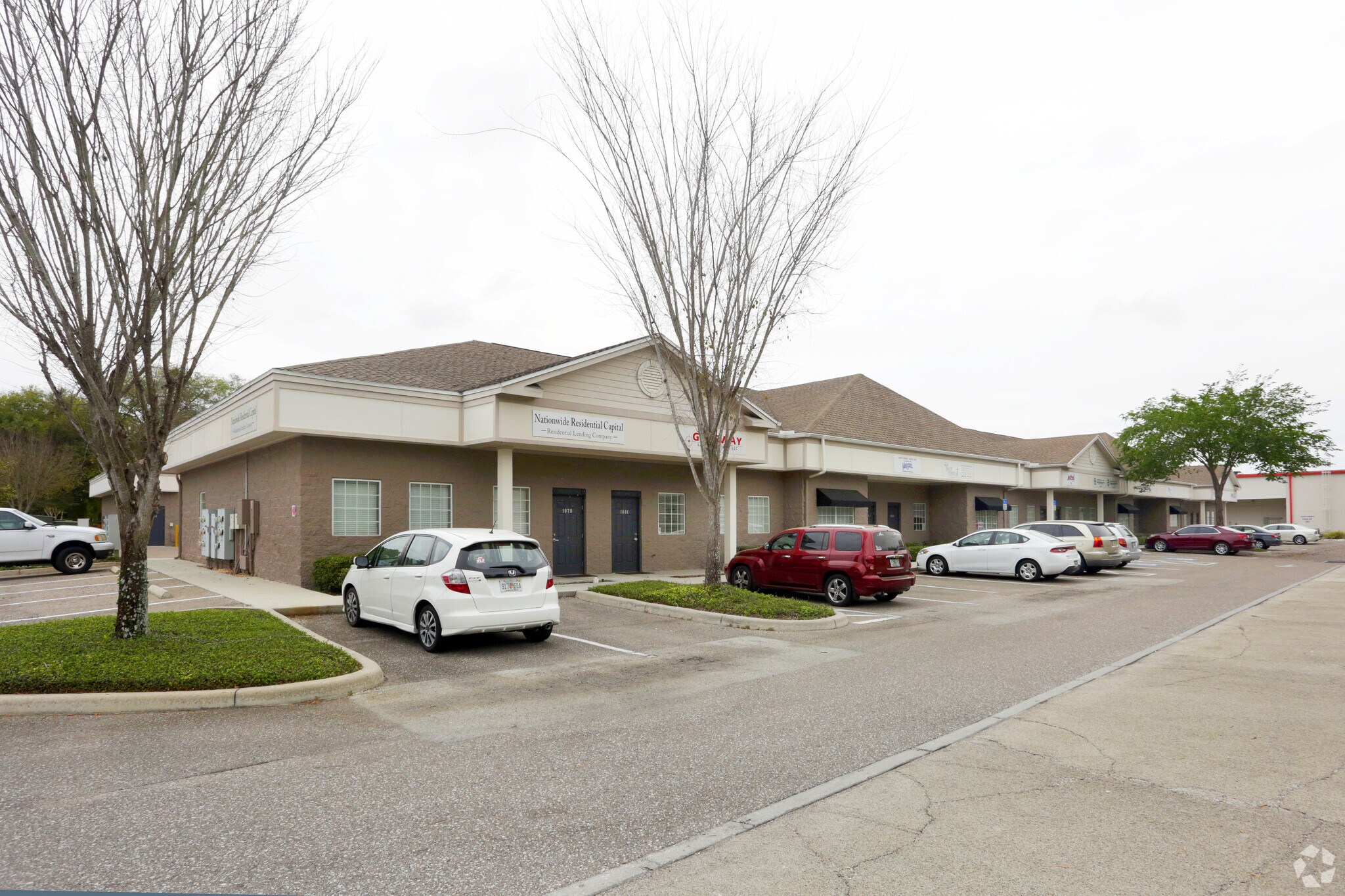 1035-1053 E Brandon Blvd, Brandon, FL for Rent