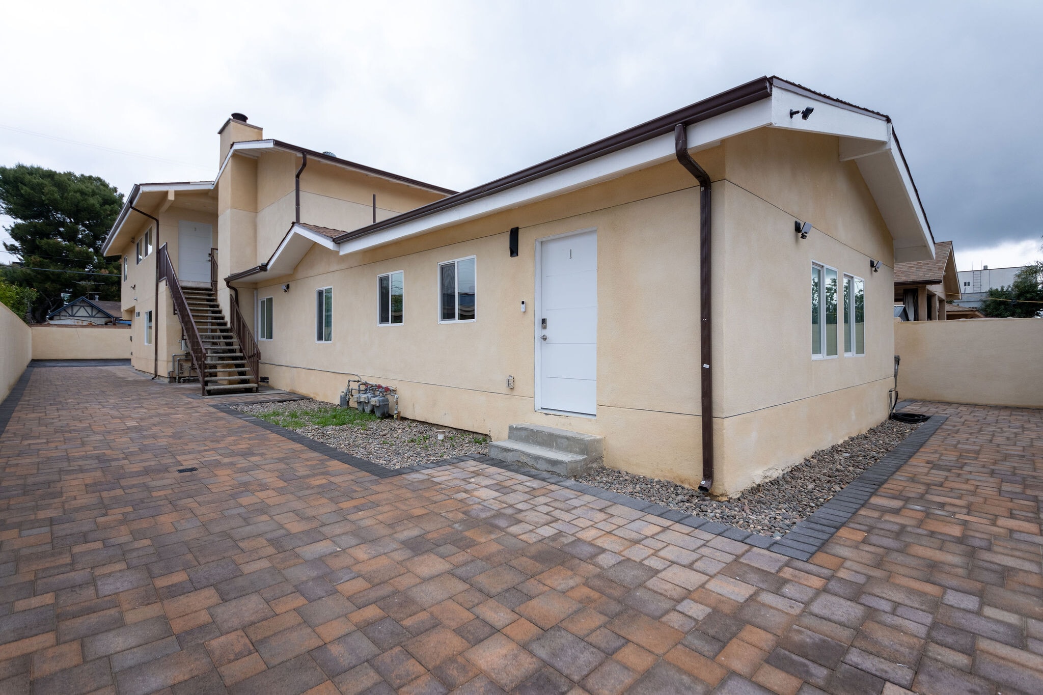 11315 Tiara St, North Hollywood, CA for Sale