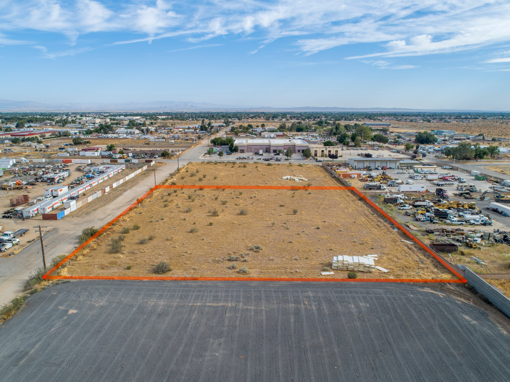 7th St, Lancaster, CA for Sale