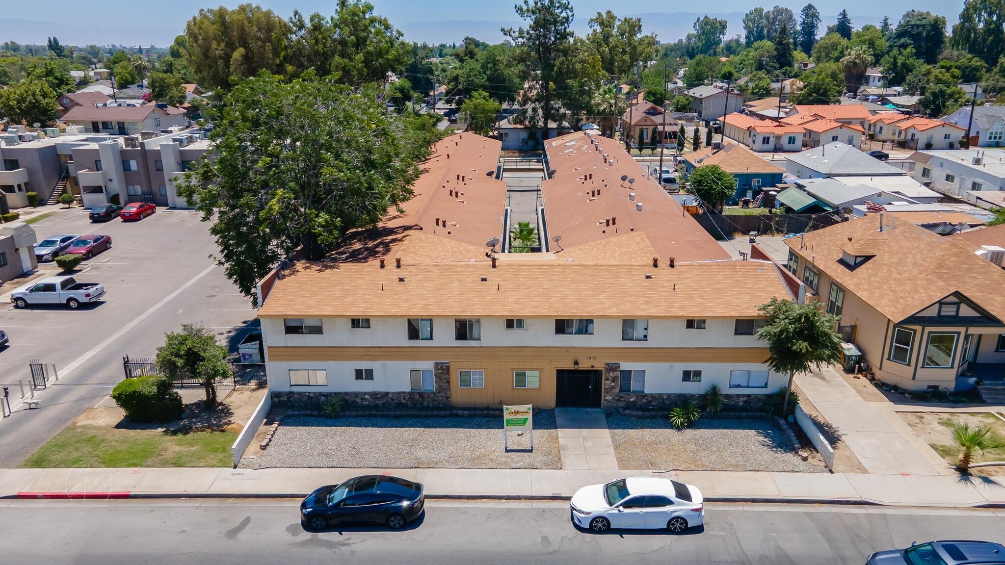 1905 California Ave, Bakersfield, CA for Sale