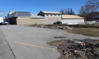Repentigny, QC Commercial - 528 Rue Notre-Dame