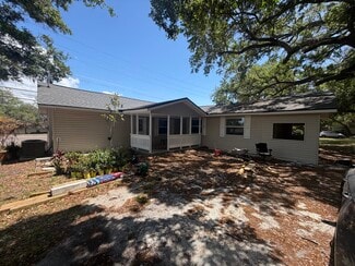 Clearwater, FL Flex - 2175 N McMullen Booth Rd