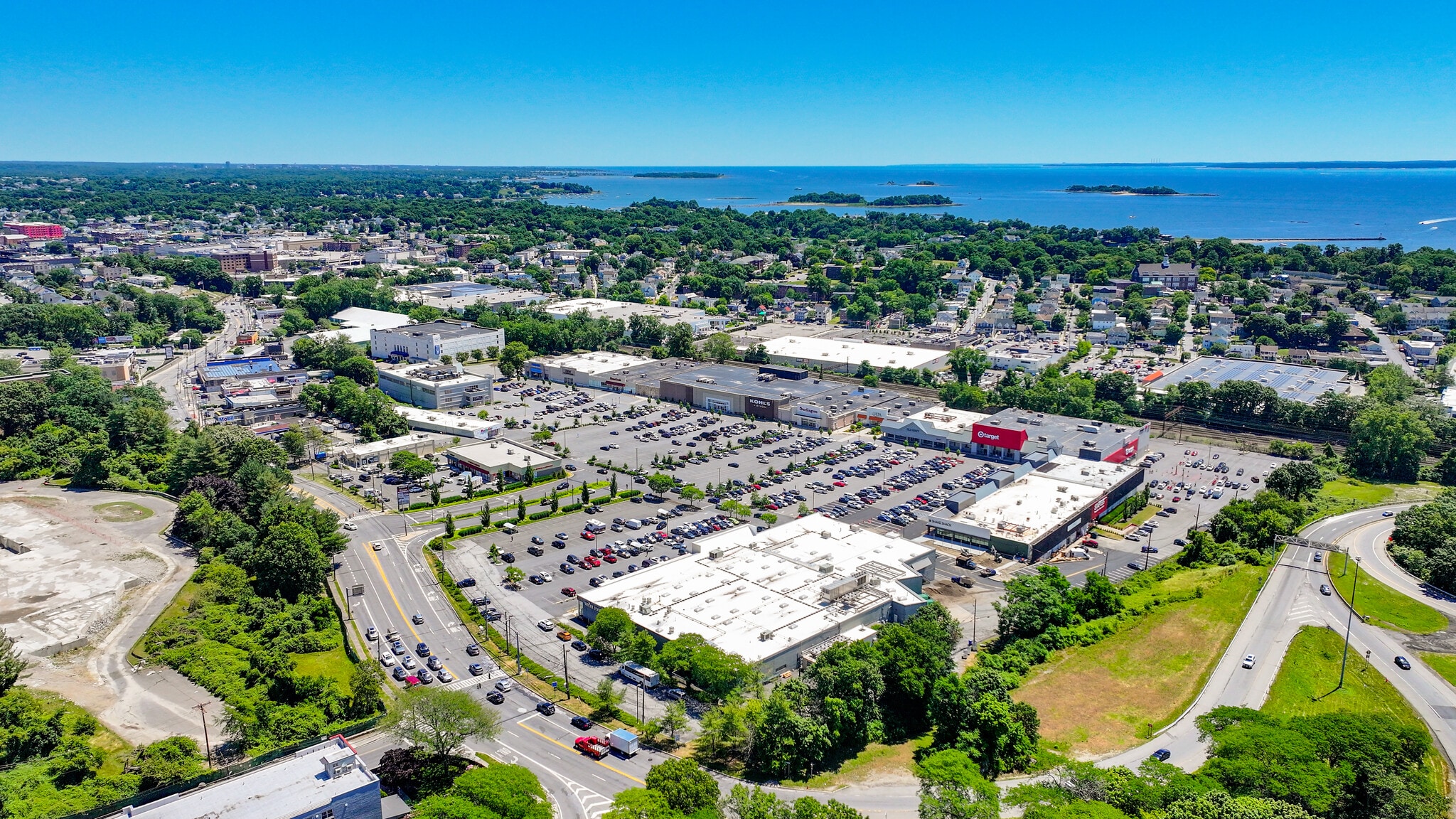 421-575 Boston Post Rd, Port Chester, NY for Rent