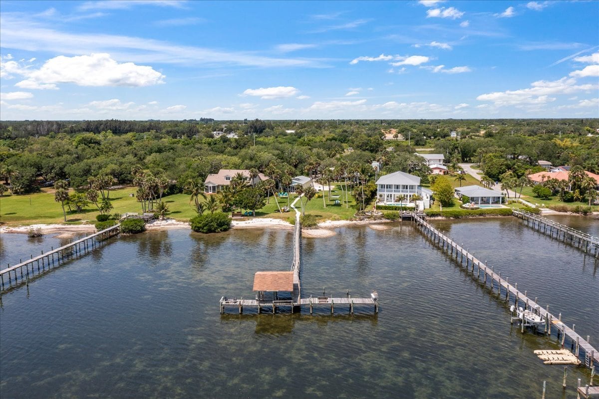 11450 S Indian River Dr, Sebastian, FL for Sale