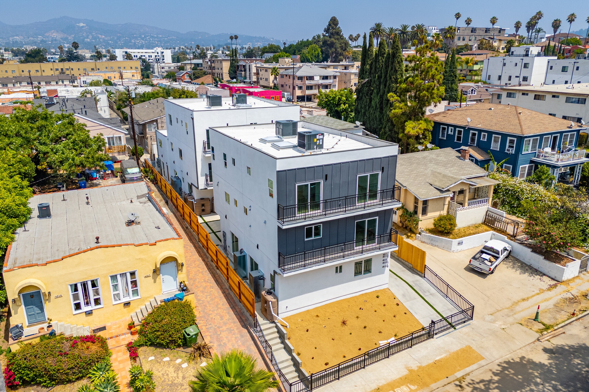 4511 Rosewood Ave, Los Angeles, CA for Sale