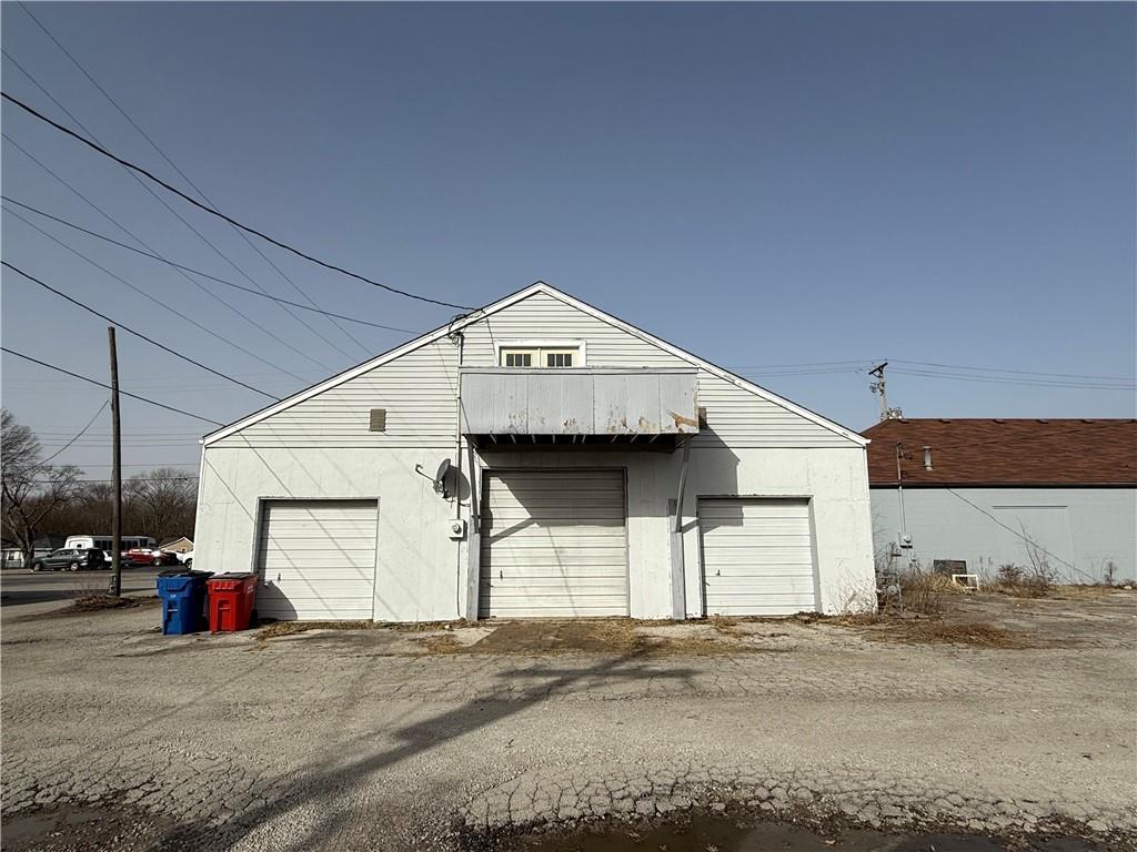 511 Gregg St, Grain Valley, MO for Rent
