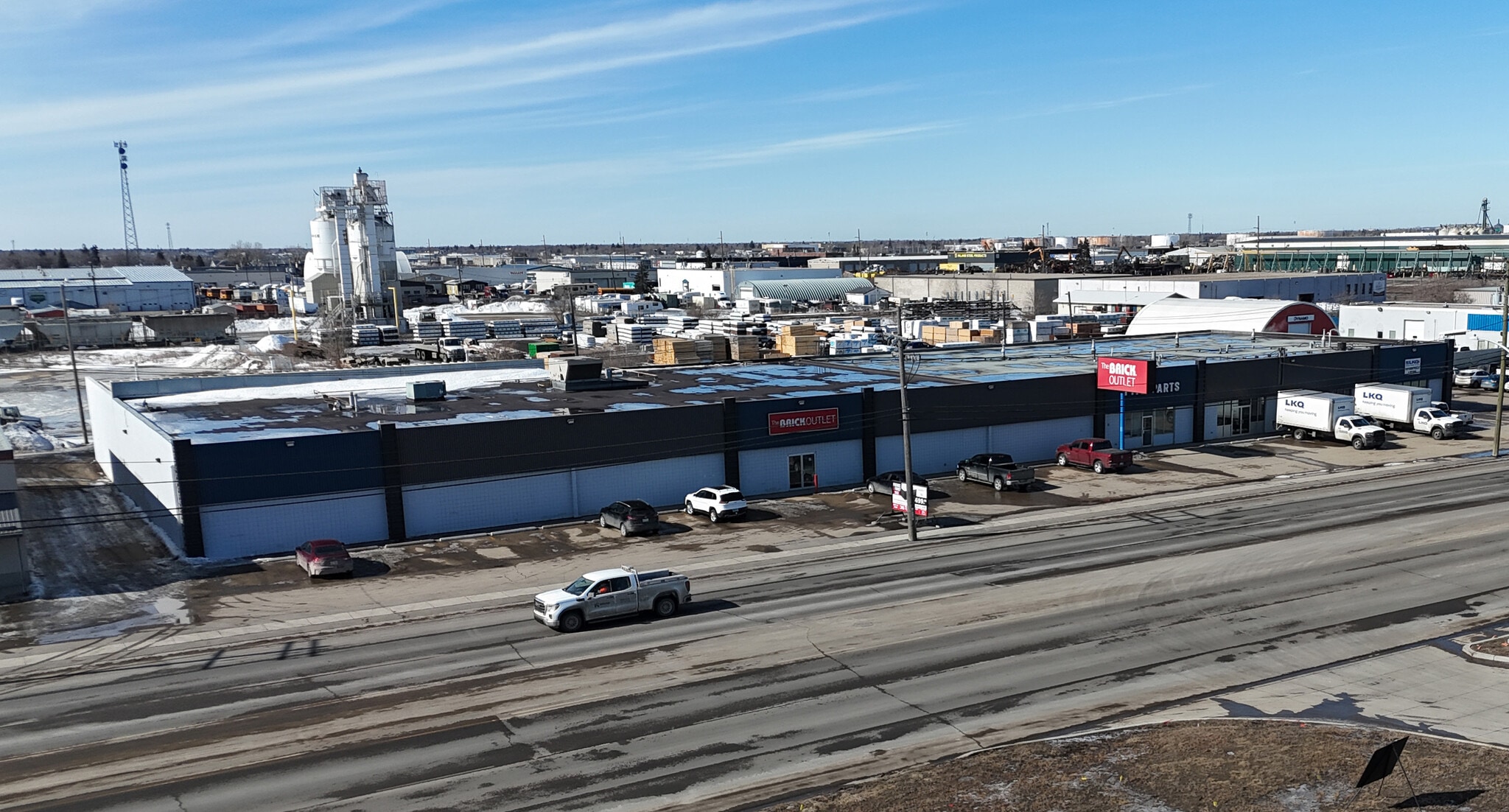 920 Park St, Regina, SK for Rent