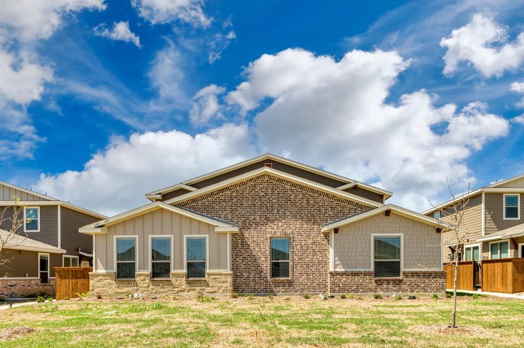 640 Fallow Dr, Venus, TX for Sale