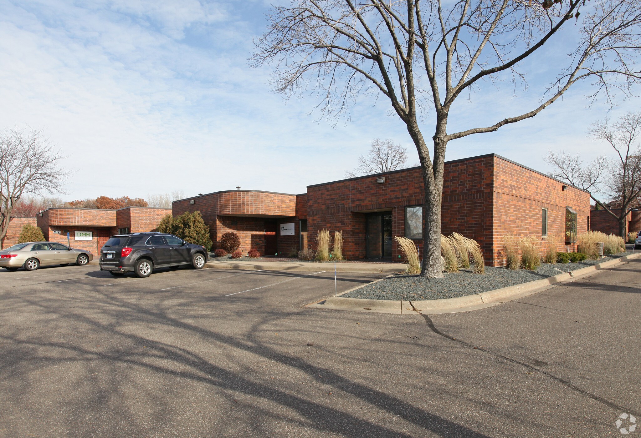 4970-4980 Lincoln Dr, Minneapolis, MN for Sale