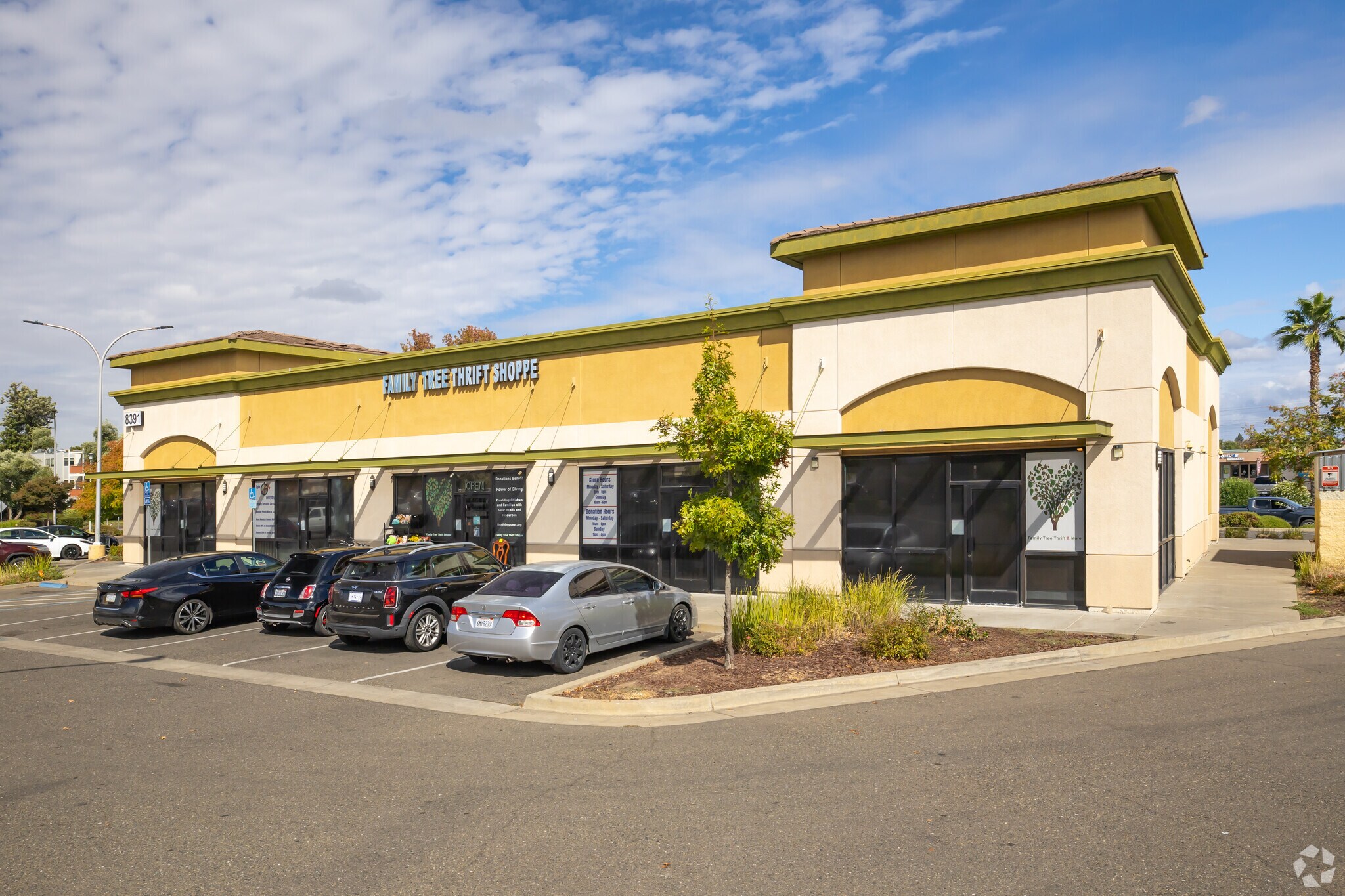 8391 Folsom Blvd, Sacramento, CA for Rent
