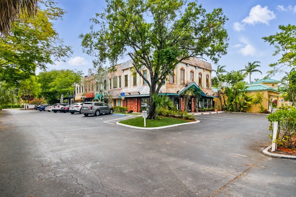 4066 Broward Blvd, Fort Lauderdale, FL for Sale