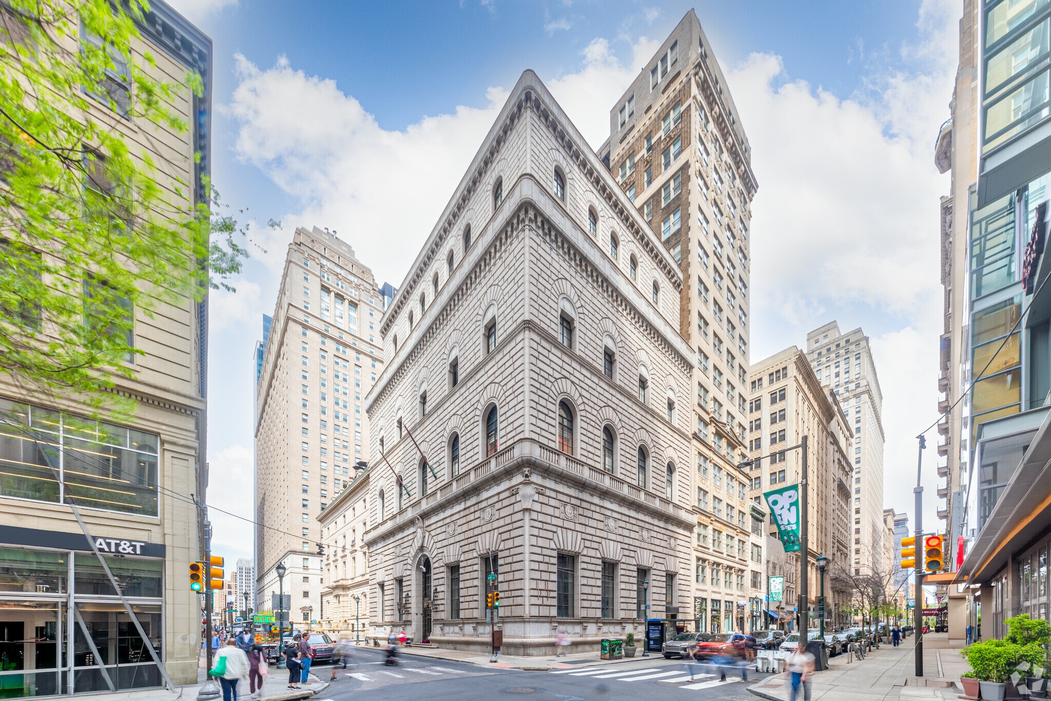 1435-1441 Walnut St, Philadelphia, PA for Rent