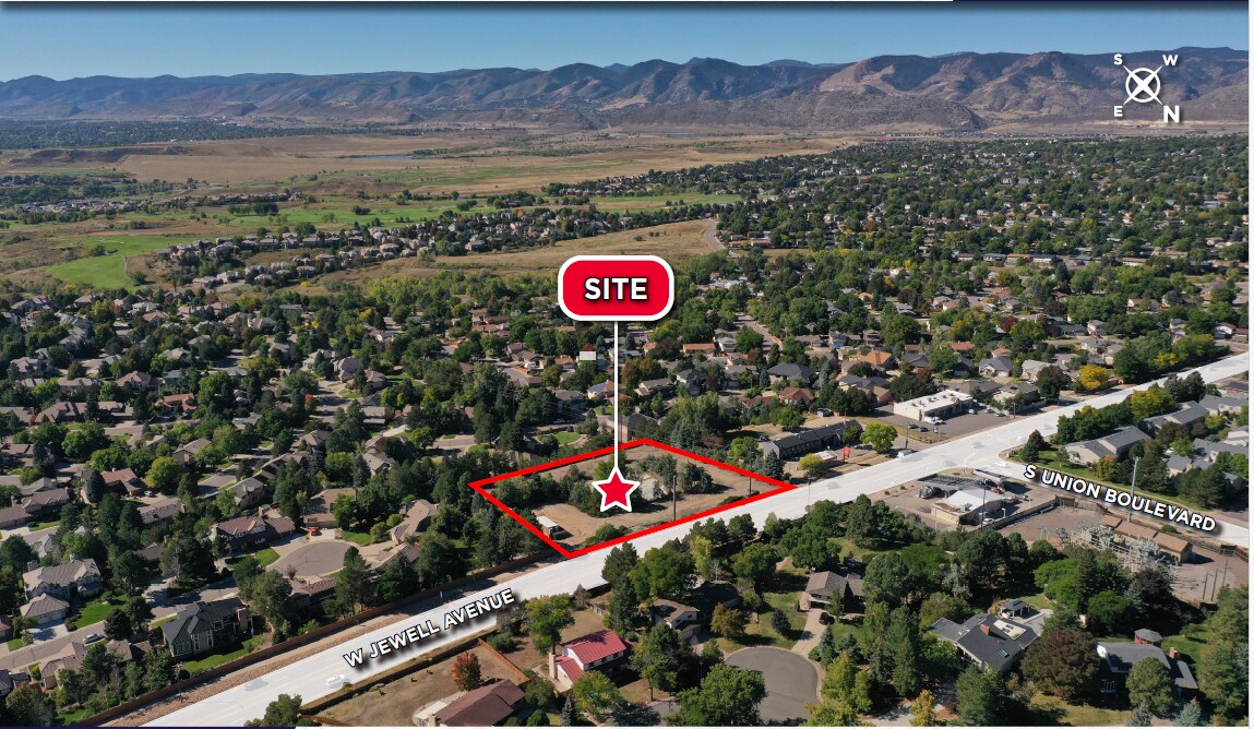 11968 W Jewell Ave, Lakewood, CO for Sale
