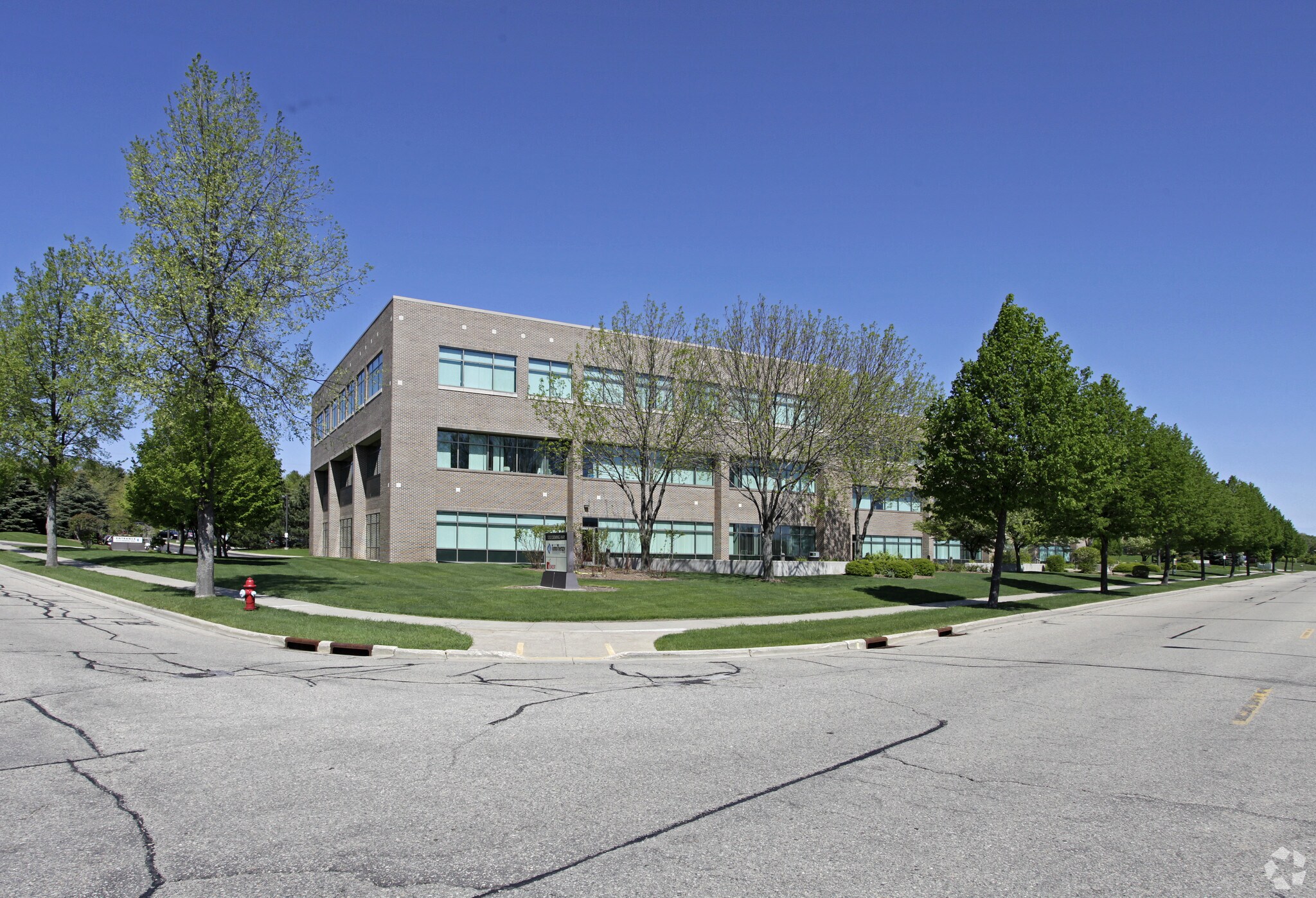 1212 Deming Way, Madison, WI for Rent