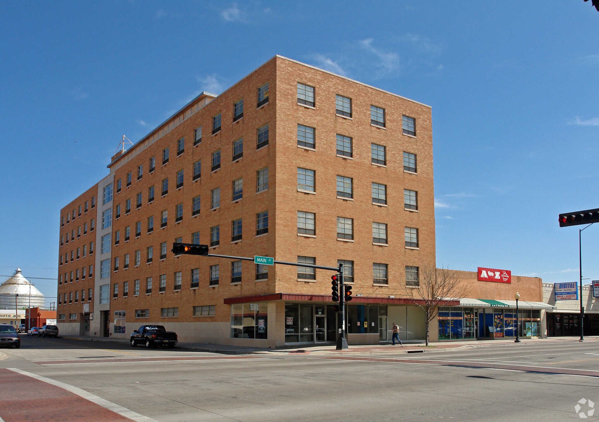 227 N Main St, Roswell, NM for Sale
