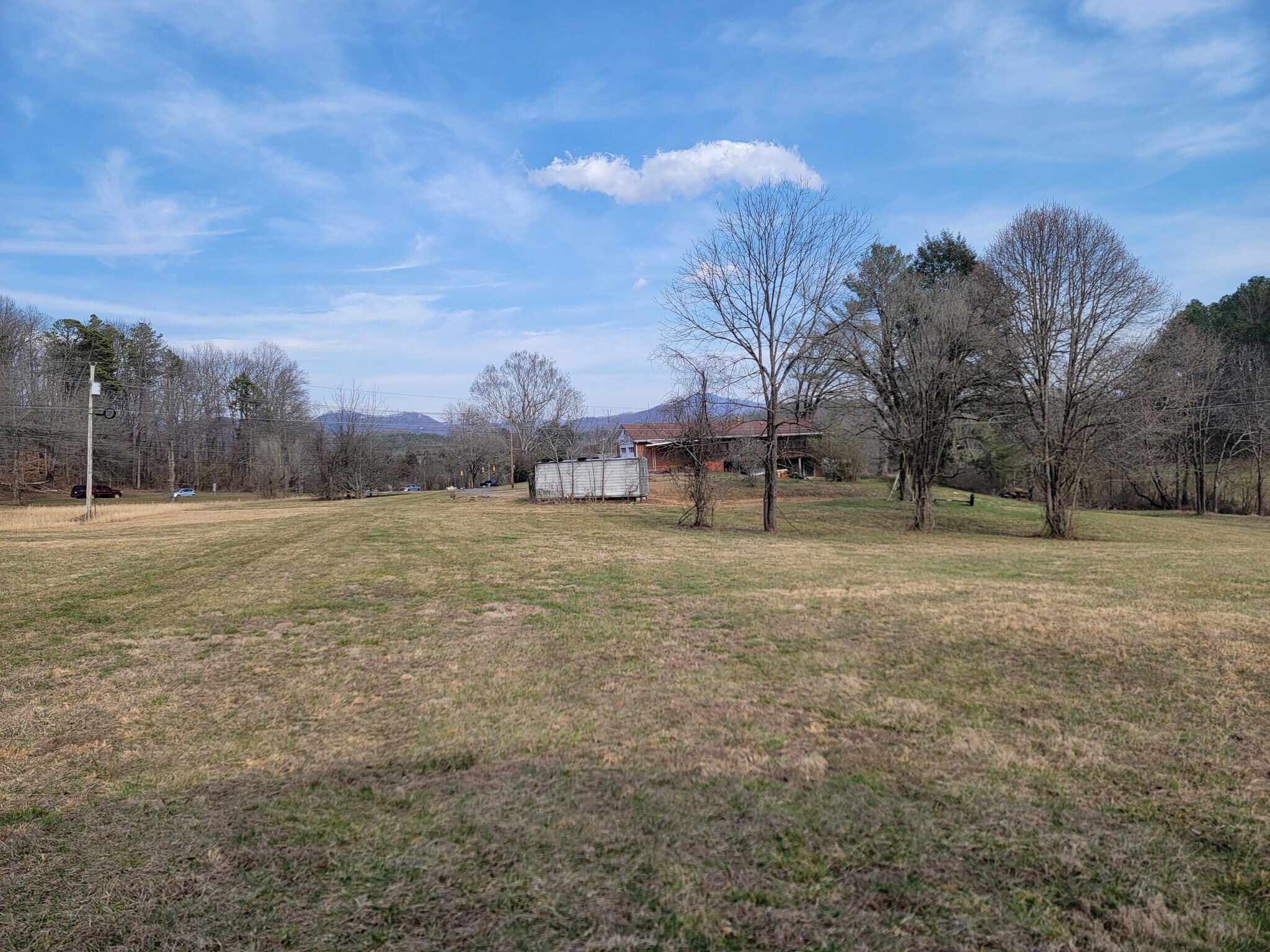 518 Hwy 64 E, Hayesville, NC for Rent