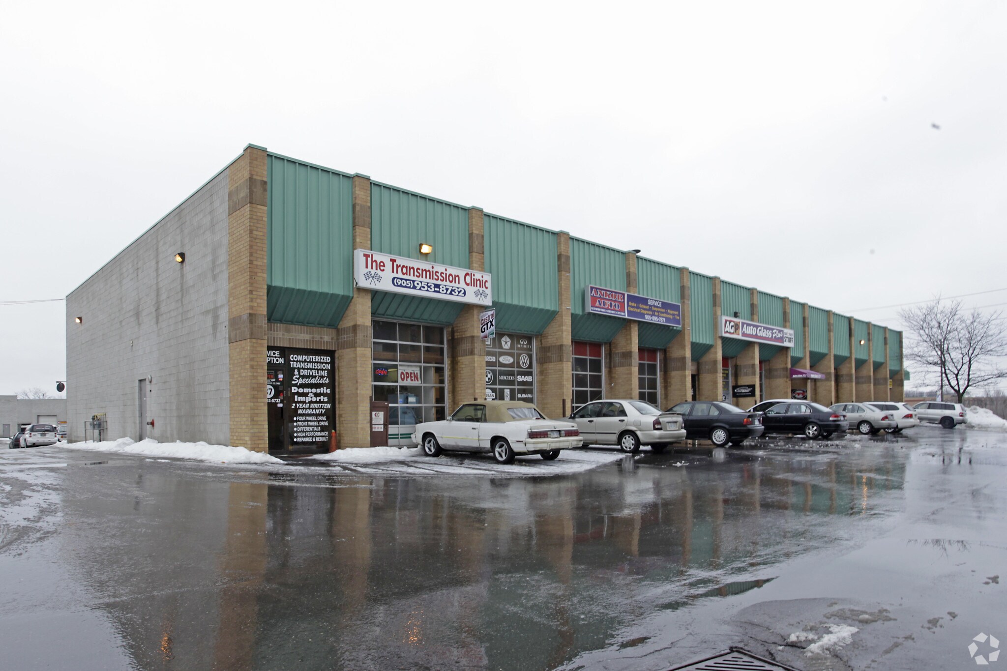 17075 Leslie St, Newmarket, ON for Sale