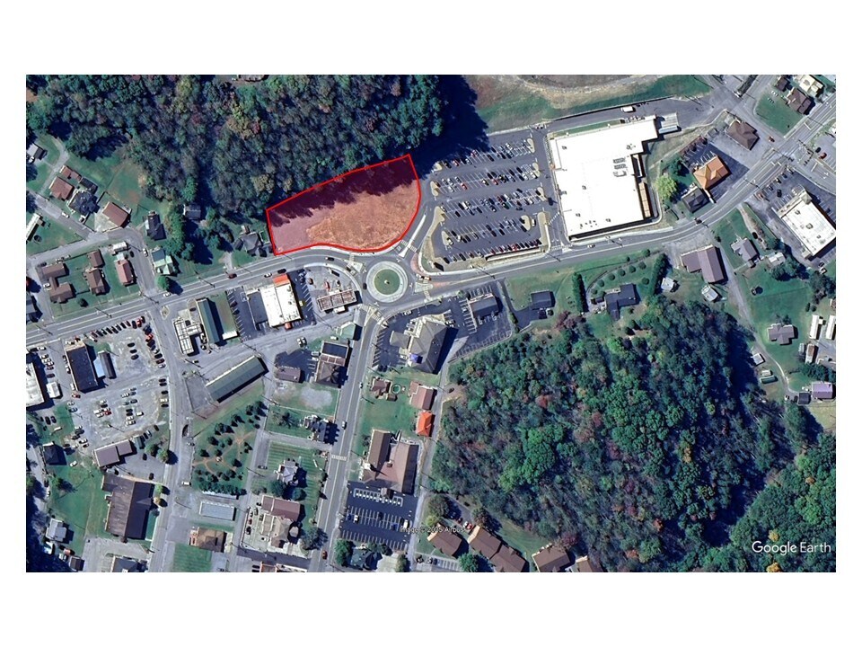 Dickenson Hwy, Clintwood, VA for Sale