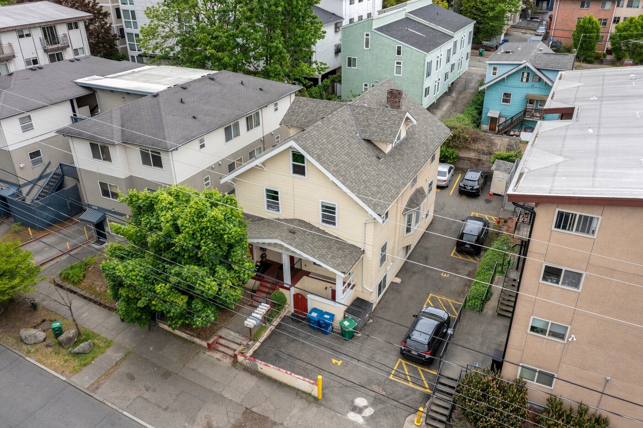 4226 7th Ave NE, Seattle, WA for Sale