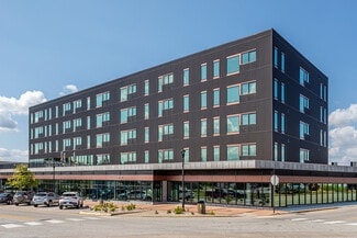 Springdale, AR Retail - 202 E Emma Ave