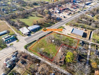 Kerens, TX Commercial - 604 NW 2nd St