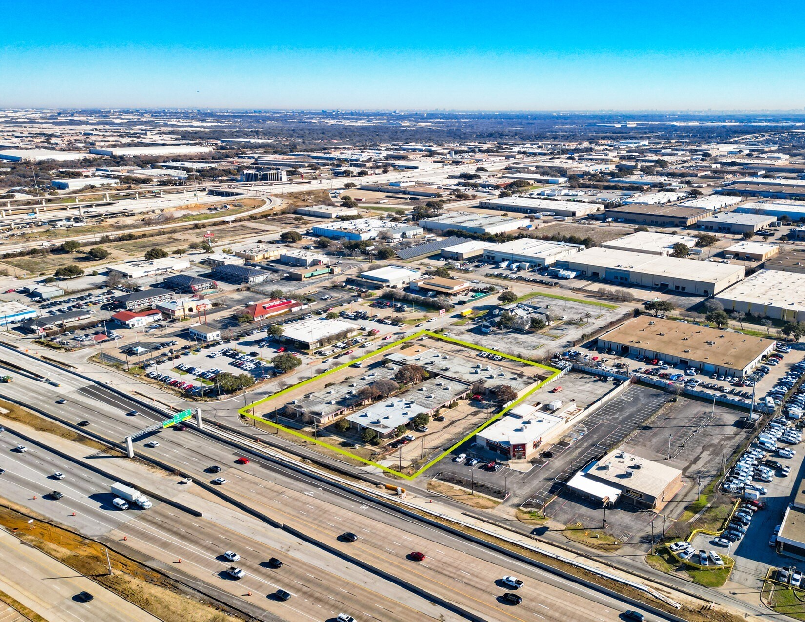 710-714 N Watson Rd, Arlington, TX for Sale