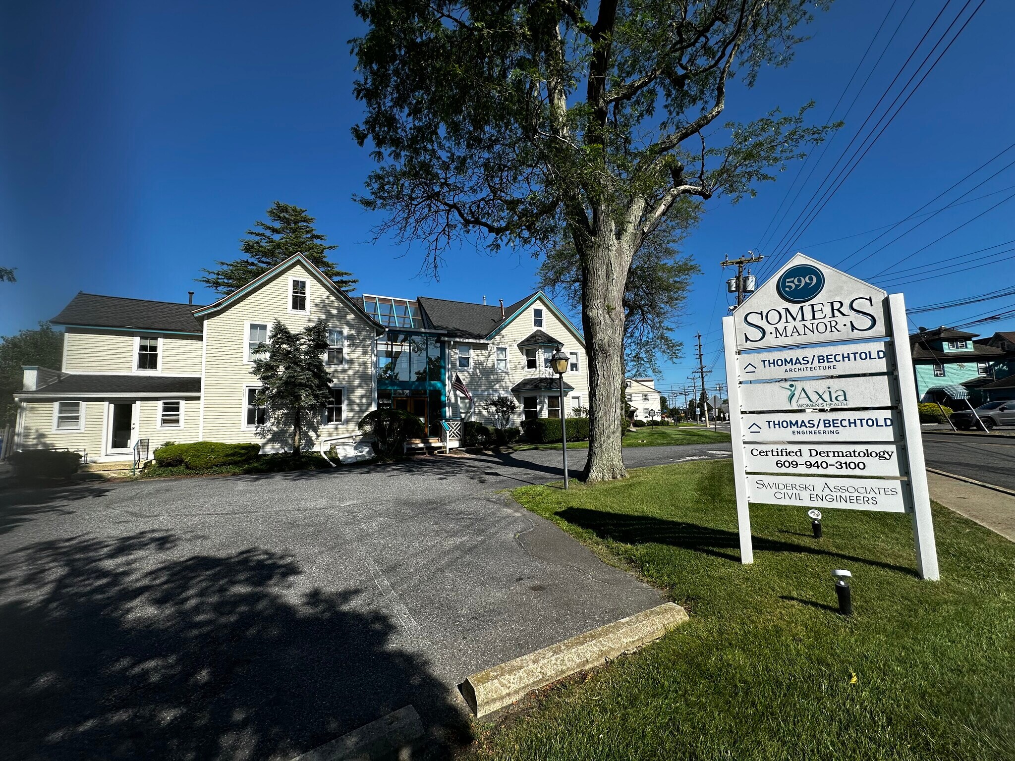 599 Shore Rd, Somers Point, NJ for Rent