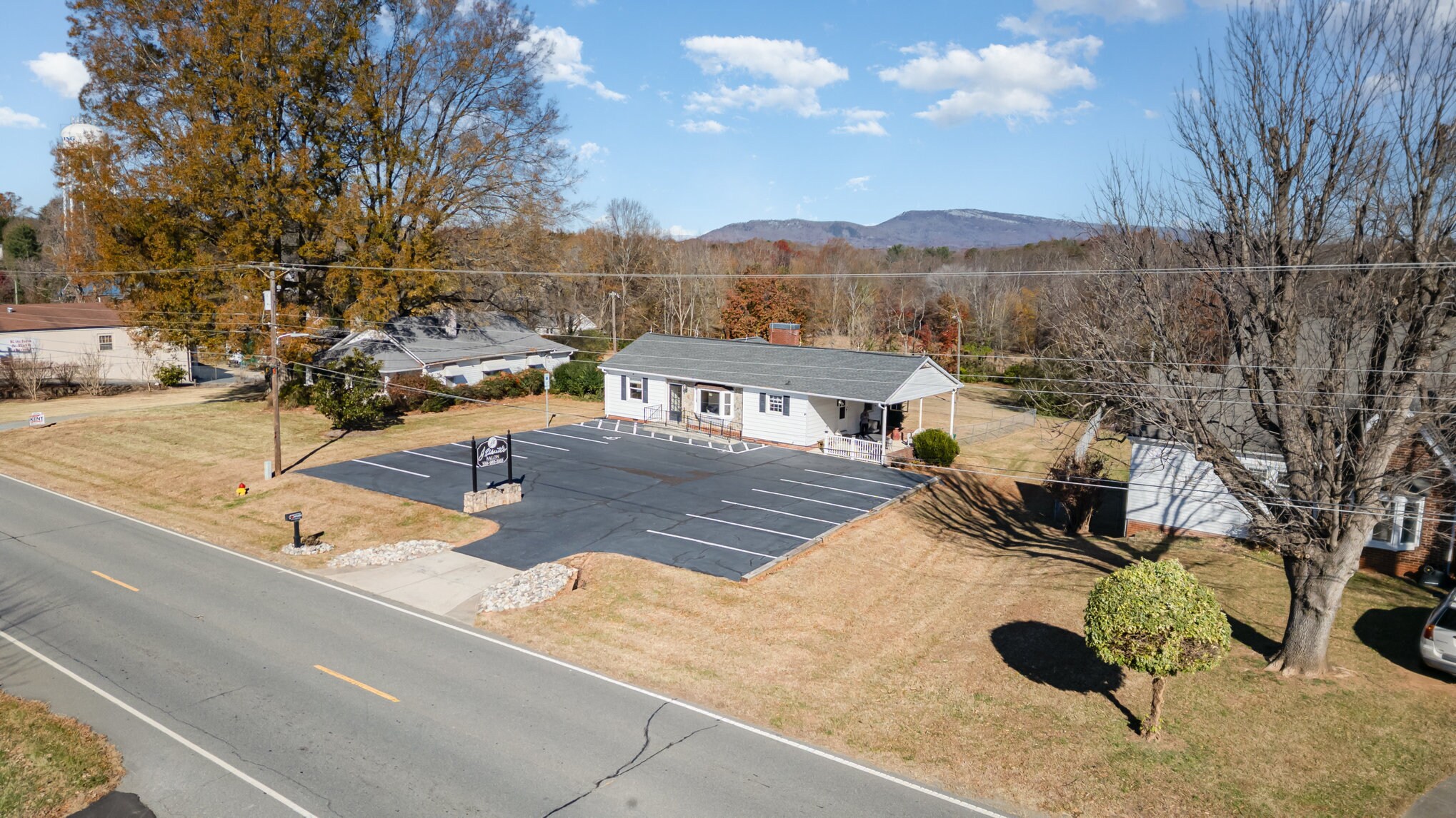 317 E King St, King, NC for Sale