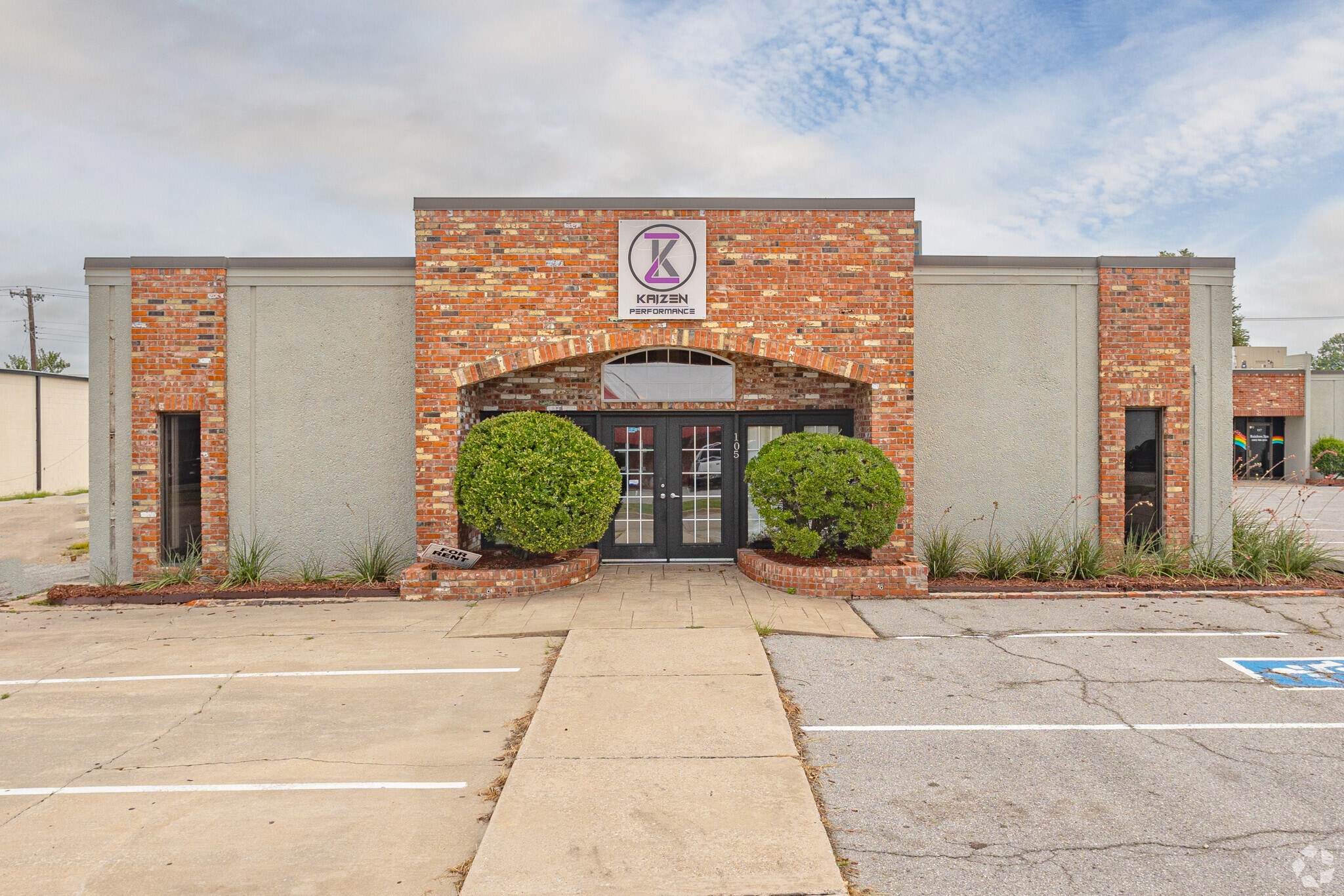 1811 Industrial Blvd, Norman, OK for Rent