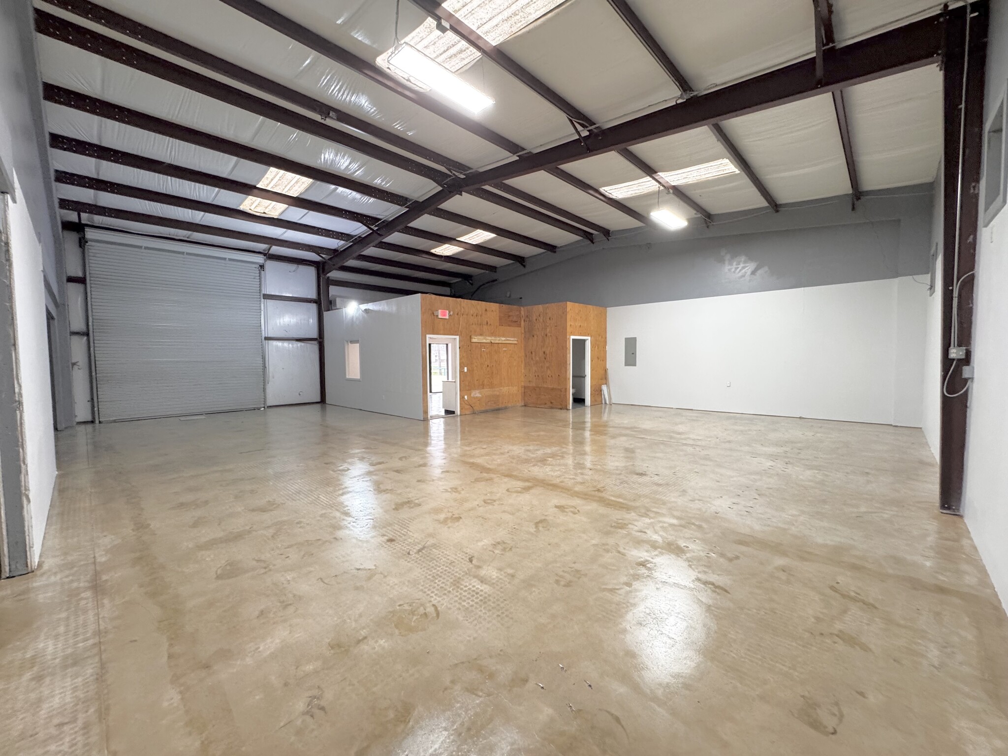 310 Magnolia St, Spring, TX for Rent