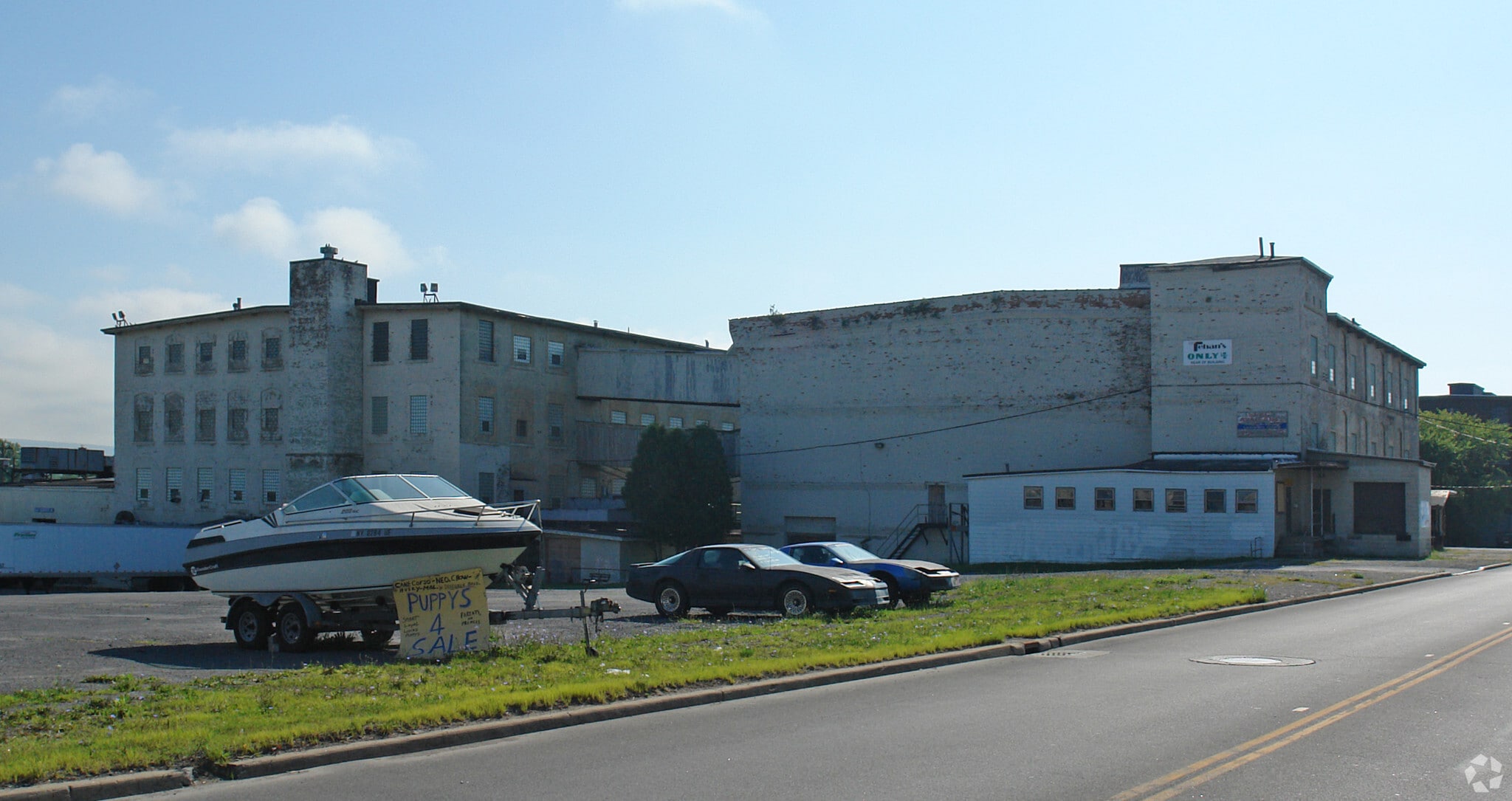 831 Broad St, Utica, NY for Rent