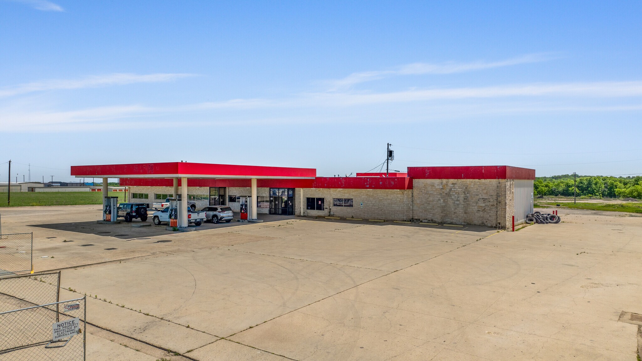 15881 Ih 35, Salado, TX for Rent