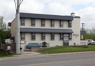 Newmarket, ON undefined Newmarket, ON undefined