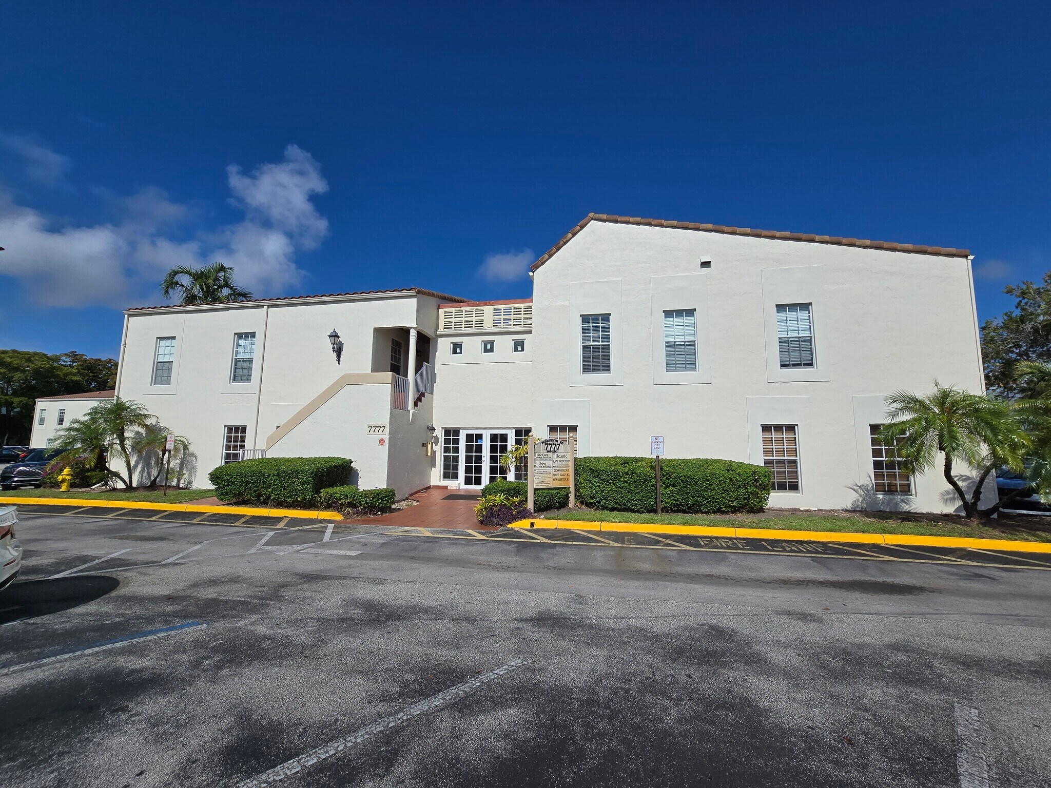 7777 N University Dr, Tamarac, FL for Sale