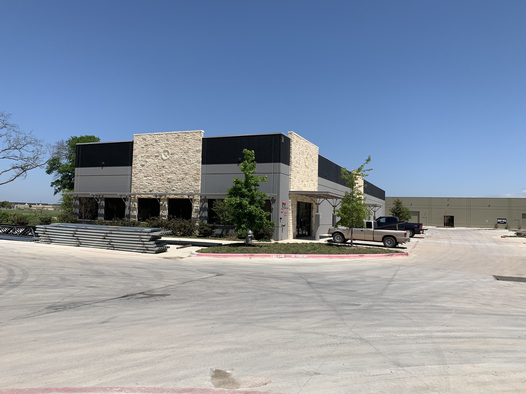 190 N Bagdad Rd, Leander, TX for Rent