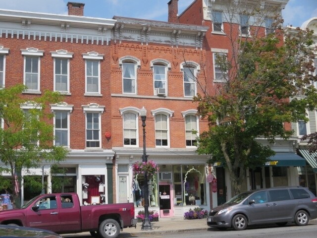 61 Albany St, Cazenovia, NY for Rent
