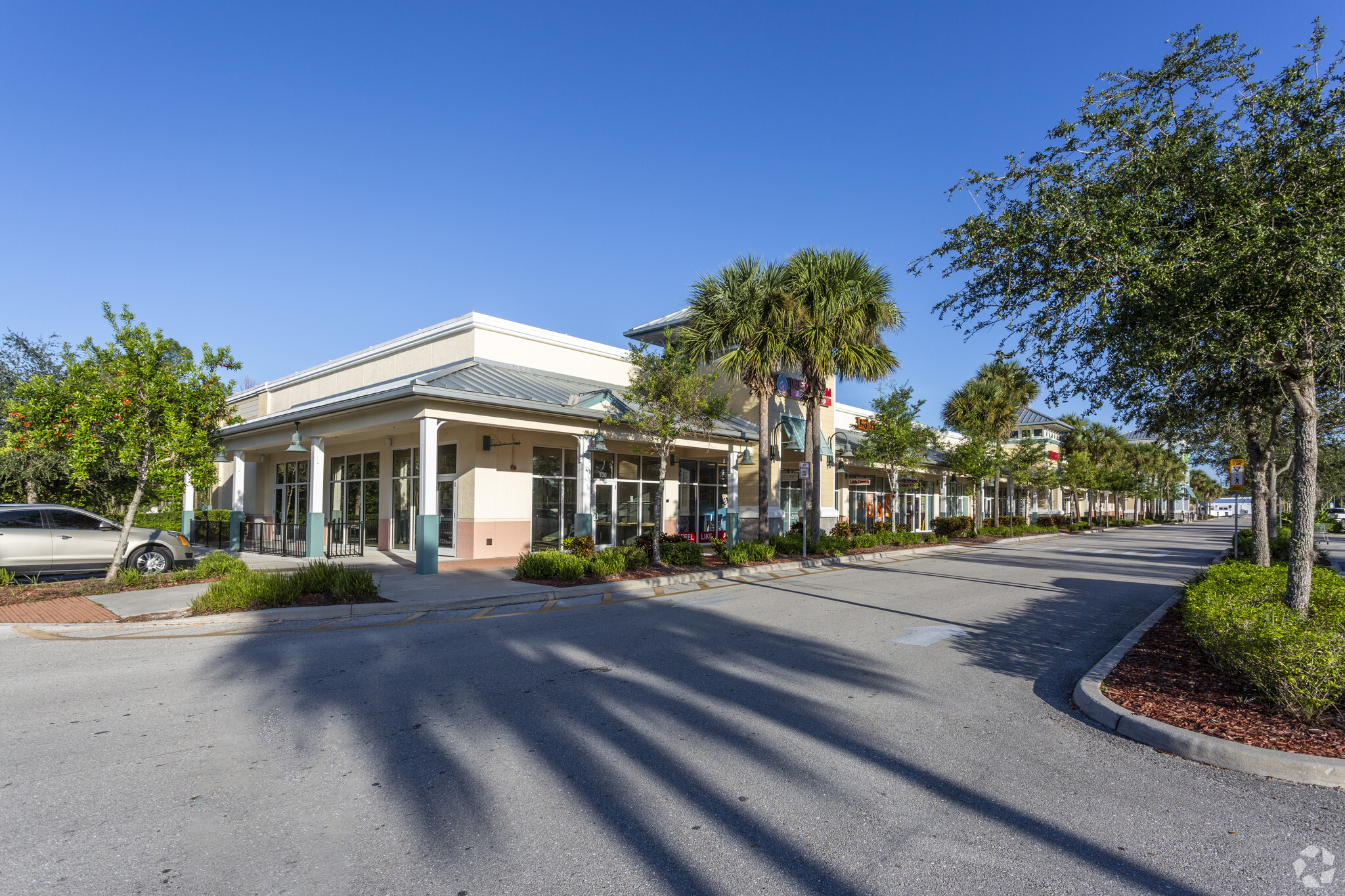 12955-12975 Collier Blvd Naples, FL 34116 - Shopping Center Property ...