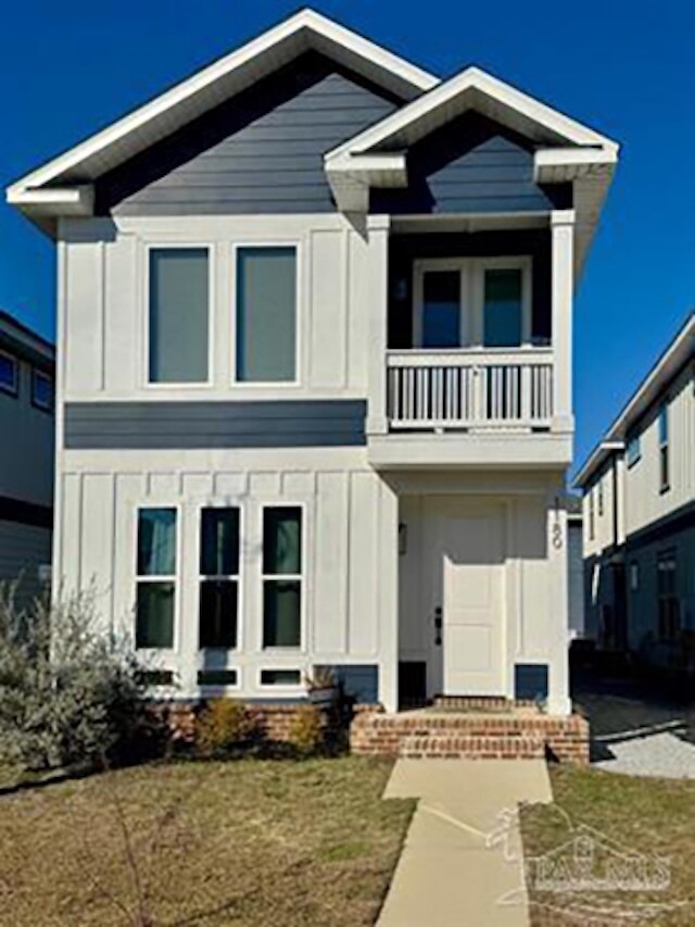 1180 W Intendencia St, Pensacola, FL for Sale