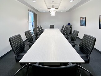 Toronto, ON Coworking Space - 88 Queens Quay W