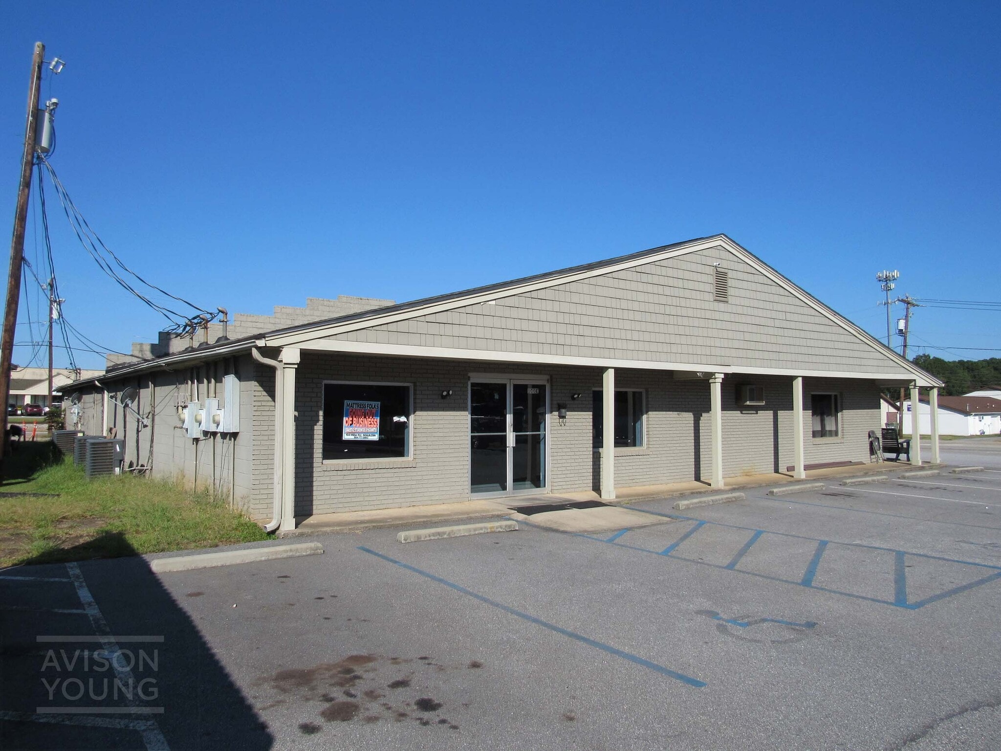 100 Miller Rd, Mauldin, SC for Sale
