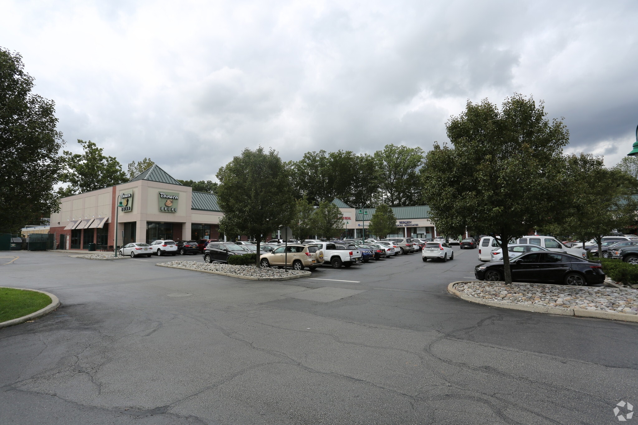 269-273 Livingston St, Northvale, NJ for Rent