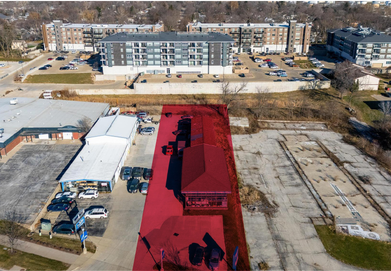 711 2nd St, Coralville, IA for Sale